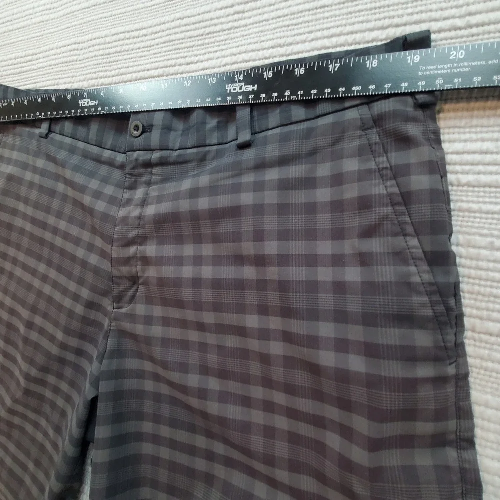 Nike Golf Dri-FIT Mens Plaid Shorts Grey Charcoal Flat Front 38